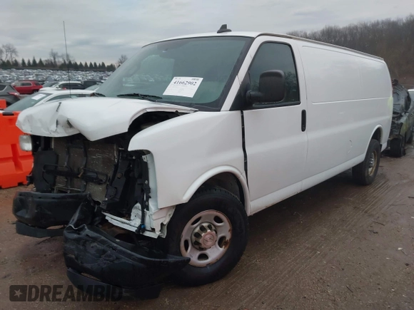 2017 Chevrolet Express Cargo Van with VIN 1GCZGHFG6H1292104, listed as a IAAI auction lot 41662902 with 272,436 mi miles. Bid and sale history available at carsss.com. Image 19.