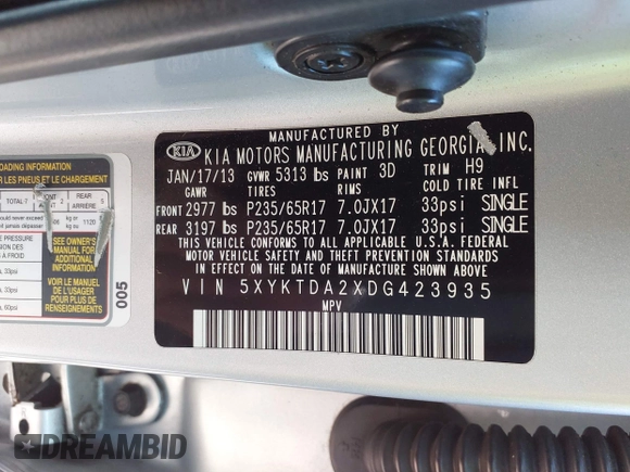 2013 Kia Sorento LX with VIN 5XYKTDA2XDG423935, listed as a IAAI auction lot 42108925 with 139,898 mi miles. Bid and sale history available at carsss.com. Image 8.