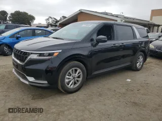 2024 Kia Carnival LX with VIN KNDNB4H35R6414682, listed as a Copart auction lot 65617074 with 4,062 mi miles and Non Repairable. Bid and sale history available at carsss.com. Image 1.