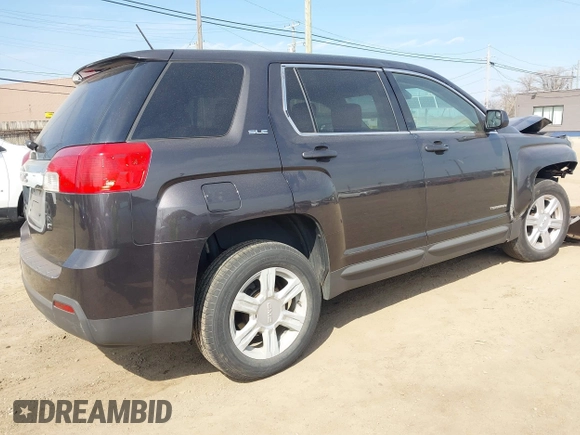 2014 GMC Terrain SLE z VIN 2GKALMEK5E6336243, wystawiony jako IAAI lot #42064378 z przebiegiem 113 379 mil mil oraz . Historia ofert i sprzedaży dostępna na DreamBid. Obrazek 4.