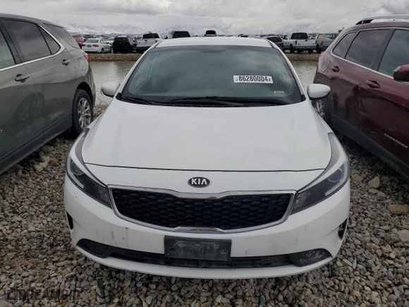 2018 Kia Forte LX with VIN 3KPFK4A78JE206313, listed as a Copart auction lot 86280004 with 97,217 mi miles and Clean Title. Bid and sale history available at carsss.com. Image 5.