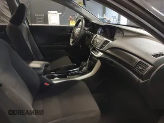 2013 Honda Accord EX с VIN 1HGCR2F77DA255037, выставлен на аукционе IAAI как лот 42502142 с пробегом 104 746 миль миль и . История ставок и продаж доступна на DreamBid. Изображение 5.