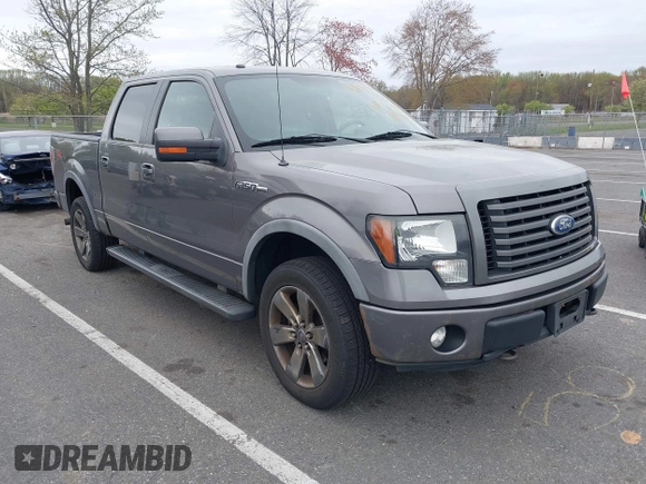 2011 Ford F-150 XL with VIN 1FTFW1EF4BFA29576, listed as a IAAI auction lot 42087576 with 176,665 mi miles. Bid and sale history available at carsss.com. Image 1.