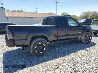 2005 Toyota Tacoma with VIN 5TEUU42N25Z066191, listed as a Copart auction lot 55097255 with 224,784 mi miles and Clean Title. Bid and sale history available at DreamBid. Image 3.