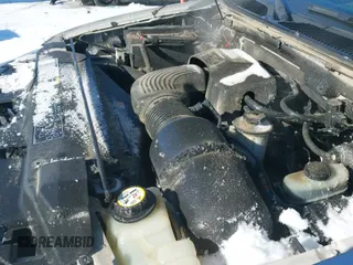 2002 Ford F-150 XL с VIN 2FTRX18L82CA70770, выставлен на аукционе IAAI как лот 41525497 с пробегом 123 873 миль миль и . История ставок и продаж доступна на DreamBid. Изображение 20.