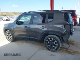 2018 Jeep Renegade Latitude with VIN ZACCJABB5JPG86563, listed as a IAAI auction lot 42109270 with 185,540 mi miles. Bid and sale history available at carsss.com. Image 15.