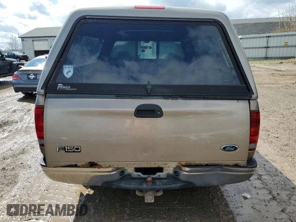 2003 Ford F-150 XL with VIN 1FTRF17L93NA13476, listed as a Copart auction lot 52938165 with 194,221 mi miles and Clean Title. Bid and sale history available at DreamBid. Image 6.