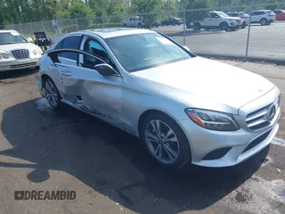 2020 Mercedes-Benz C 300 с VIN WDDWF8DB0LR553935, выставлен на аукционе IAAI как лот 42310890 с пробегом 96 266 миль миль и . История ставок и продаж доступна на DreamBid. Изображение 1.