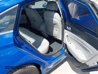 2015 Hyundai Sonata 2.4L Sport with VIN 5NPE34AF8FH099928, listed as a IAAI auction lot 42071898 with 180,440 mi miles. Bid and sale history available at carsss.com. Image 8.