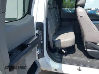 2018 Ford F-250 XL с VIN 1FT7X2A69JEB53733, выставлен на аукционе IAAI как лот 42692823 с пробегом 111 793 миль миль и . История ставок и продаж доступна на DreamBid. Изображение 8.