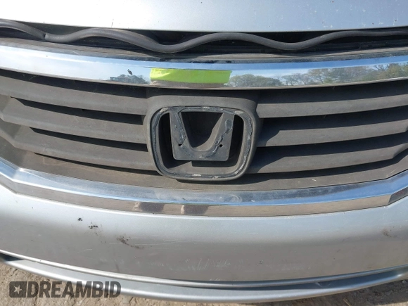 2009 Honda Accord LX-P with VIN 1HGCP26439A058420, listed as a IAAI auction lot 41919296 with 325,935 mi miles and . Bid and sale history available at DreamBid. Image 12.