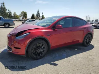 2024 Tesla Model Y Long Range с VIN 7SAYGAEE0RF016323, выставлен на аукционе Copart как лот 50253205 с пробегом 12 490 миль миль и Списание • Salvage title. История ставок и продаж доступна на DreamBid. Изображение 1.