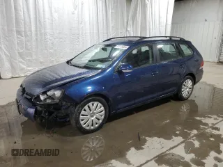 2013 Volkswagen Jetta SportWagen SE w/Sunroof with VIN 3VWPP7AJ8DM604387, listed as a Copart auction lot 81548084 with 142,048 mi miles and Salvage Title. Bid and sale history available at carsss.com. Image 1.