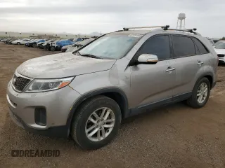 2014 Kia Sorento LX with VIN 5XYKT4A79EG525448, listed as a Copart auction lot 87091004 with 176,854 mi miles and Clean Title. Bid and sale history available at carsss.com. Image 1.