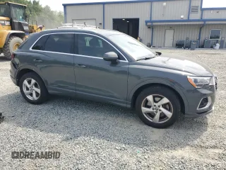 2020 Audi Q3 Premium z VIN WA1AECF33L1008711, wystawiony jako Copart lot #53907995 z przebiegiem 64 411 mil mil oraz Szkoda całkowita • Salvage title. Historia ofert i sprzedaży dostępna na DreamBid. Obrazek 4.