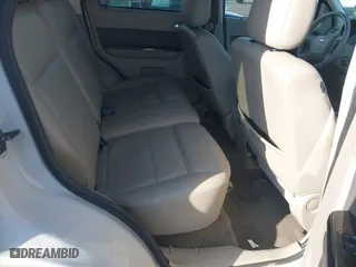 2009 Ford Escape Hybrid with VIN 1FMCU49319KC11629, listed as a IAAI auction lot 41426705 with 191,135 mi miles. Bid and sale history available at carsss.com. Image 8.