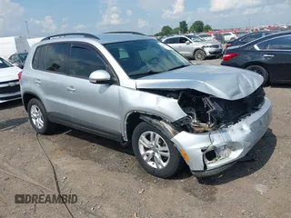 2016 Volkswagen Tiguan R-Line with VIN WVGAV7AX7GW557260, listed as a IAAI auction lot 42569691 with 96,019 mi miles and . Bid and sale history available at DreamBid. Image 1.