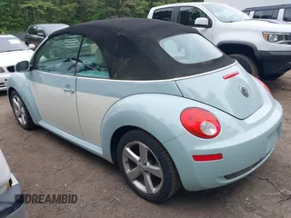 2010 Volkswagen Beetle with VIN 3VWRG3AL7AM010307, listed as a IAAI auction lot 42427150 with 154,244 mi miles and . Bid and sale history available at DreamBid. Image 3.
