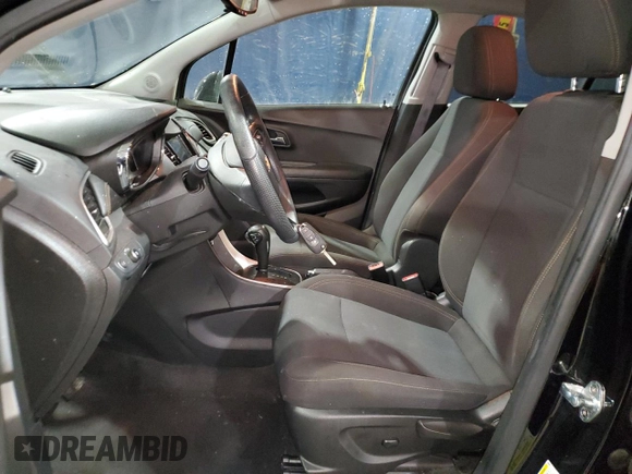2020 Chevrolet Trax LS with VIN KL7CJNSB7LB065701, listed as a Copart auction lot 88780975 with 36,369 mi miles and Salvage Title. Bid and sale history available at carsss.com. Image 7.