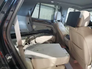 2021 Cadillac Escalade Premium Luxury Platinum with VIN 1GYS4DKL1MR430272, listed as a Copart auction lot 58939294 with 59,907 mi miles and Non Repairable. Bid and sale history available at carsss.com. Image 11.