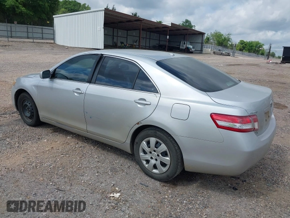 2011 Toyota Camry LE with VIN 4T1BF3EK1BU187646, listed as a IAAI auction lot 42035977 with 285,013 mi miles. Bid and sale history available at carsss.com. Image 3.