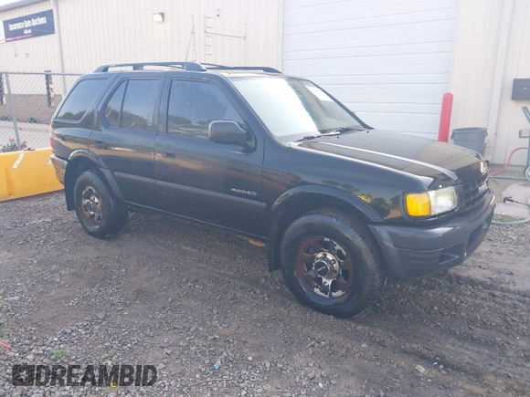 1998 Isuzu Rodeo with VIN 4S2CK58DXW4316412, listed as a IAAI auction lot 42785298 with 262,478 mi miles and . Bid and sale history available at DreamBid. Image 1.