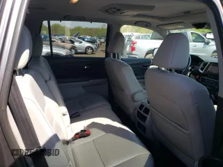 2017 Honda Pilot Touring with VIN 5FNYF6H9XHB023385, listed as a Copart auction lot 55482975 with 105,039 mi miles and Salvage Title. Bid and sale history available at carsss.com. Image 11.