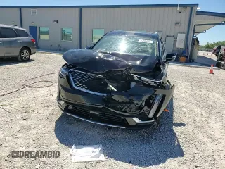 2024 Cadillac XT6 Premium Luxury z VIN 1GYKPERS1RZ755490, wystawiony jako Copart lot #49706575 z przebiegiem 4 239 mil mil oraz Szkoda całkowita • Salvage title. Historia ofert i sprzedaży dostępna na DreamBid. Obrazek 14.