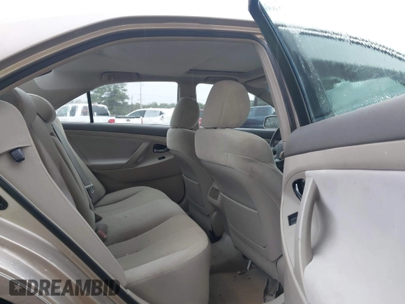 2007 Toyota Camry CE with VIN 4T1BE46K67U178830, listed as a IAAI auction lot 40710472 with 101,024 mi miles. Bid and sale history available at carsss.com. Image 8.