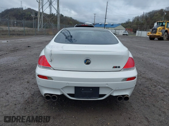 2007 BMW 6 Series M6 with VIN WBSEH93517CY23824, listed as a IAAI auction lot 41908992 with 117,695 mi miles. Bid and sale history available at carsss.com. Image 16.