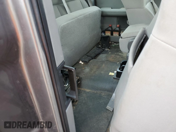 2005 Ford F-150 STX with VIN 1FTRX12W95FB29630, listed as a Copart auction lot 51156355 with 197,091 mi miles and Salvage Title. Bid and sale history available at carsss.com. Image 10.