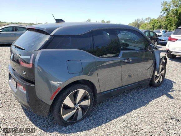 2017 BMW i3 with VIN WBY1Z8C5XHV551520, listed as a Copart auction lot 53878525 with 122,649 mi miles and Salvage Title. Bid and sale history available at carsss.com. Image 3.