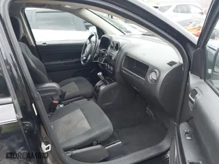 2012 Jeep Compass Latitude with VIN 1C4NJDEB4CD537696, listed as a IAAI auction lot 41488693 with 177,775 mi miles. Bid and sale history available at carsss.com. Image 5.