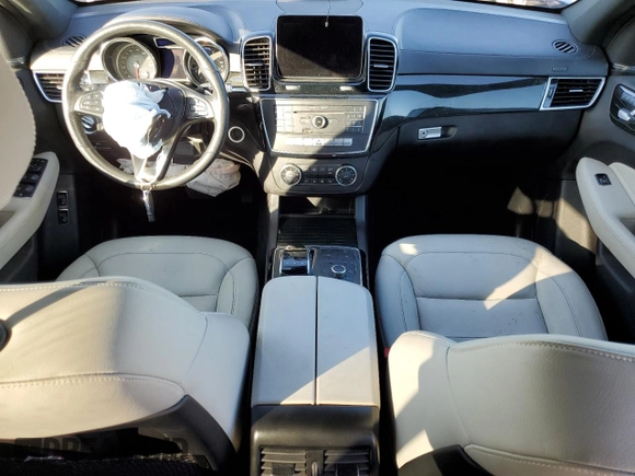 2019 Mercedes-Benz GLS with VIN 4JGDF6EEXKB235029, listed as a Copart auction lot 69483923 with 61,510 mi miles. Bid and sale history available at carsss.com. Image 8.