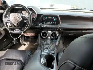 2018 Chevrolet Camaro 2SS with VIN 1G1FH1R73J0138621, listed as a Copart auction lot 51983115 with 77,634 mi miles and Salvage title. Bid and sale history available at DreamBid. Image 8.