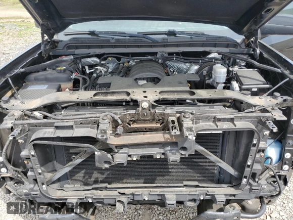 2018 Chevrolet Silverado 1500 LTZ with VIN 3GCUKSEC3JG247598, listed as a Copart auction lot 54361315 with 61,339 mi miles and Salvage Title. Bid and sale history available at DreamBid. Image 11.