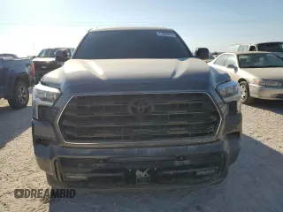 2024 Toyota Sequoia SR5 with VIN 7SVAAABA5RX040811, listed as a Copart auction lot 77905414 with 6,748 mi miles and Salvage Title. Bid and sale history available at carsss.com. Image 5.