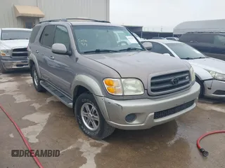 2002 Toyota Sequoia SR5 with VIN 5TDZT34A22S084602, listed as a IAAI auction lot 41870374 with 270,124 mi miles and . Bid and sale history available at carsss.com. Image 1.