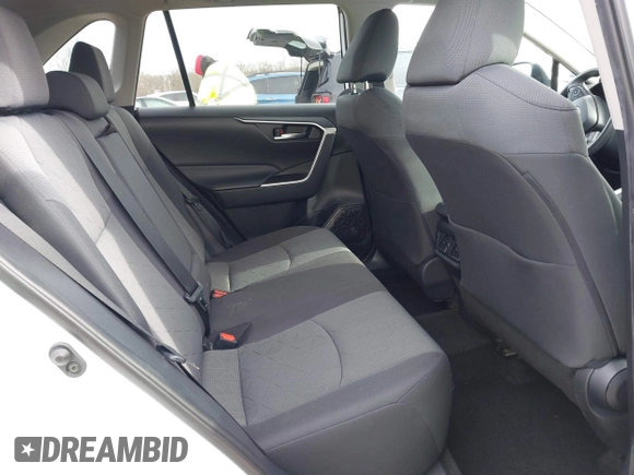 2020 Toyota RAV4 XLE with VIN 2T3P1RFV0LC075978, listed as a IAAI auction lot 41609384 with 72,983 mi miles. Bid and sale history available at carsss.com. Image 8.