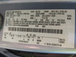 2022 Ford Escape SE with VIN 1FMCU9G62NUA84690, listed as a IAAI auction lot 41813162 with 76,499 mi miles. Bid and sale history available at carsss.com. Image 9.