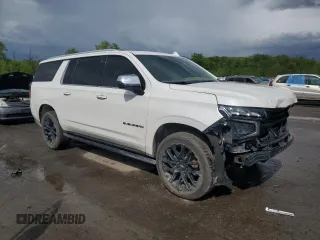 2023 Chevrolet Suburban Premier z VIN 1GNSKFKD0PR161497, wystawiony jako Copart lot #55733695 z przebiegiem 121 198 mil mil oraz Szkoda całkowita • Salvage title. Historia ofert i sprzedaży dostępna na DreamBid. Obrazek 4.
