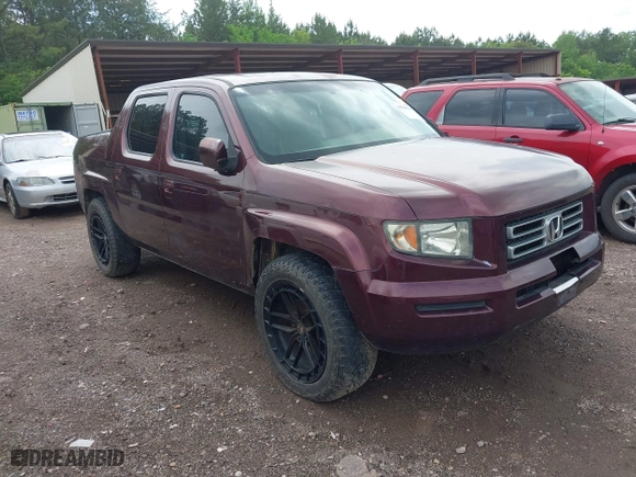 2008 Honda Ridgeline RTL with VIN 2HJYK16578H532810, listed as a IAAI auction lot 41948020 with 307,907 mi miles. Bid and sale history available at carsss.com. Image 1.