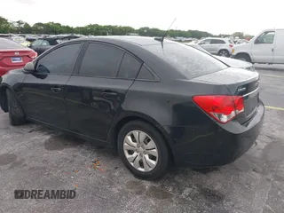 2014 Chevrolet Cruze LS z VIN 1G1PA5SH8E7243705, wystawiony jako IAAI lot #42420419 z przebiegiem 178 013 mil mil oraz . Historia ofert i sprzedaży dostępna na DreamBid. Obrazek 3.