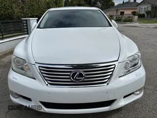2012 Lexus LS 460 z VIN JTHBL5EF0C5109820, wystawiony jako IAAI lot #41795530 z przebiegiem 66 289 mil mil oraz . Historia ofert i sprzedaży dostępna na DreamBid. Obrazek 6.