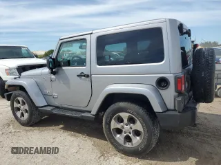 2018 Jeep Wrangler Altitude z VIN 1C4GJWBG4JL925504, wystawiony jako Copart lot #47758655 z przebiegiem 45 804 mil mil oraz Nie do naprawy • Non repairable. Historia ofert i sprzedaży dostępna na DreamBid. Obrazek 2.