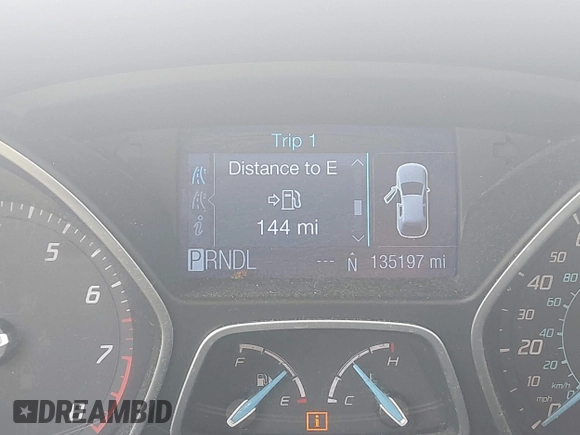 2012 Ford Focus SE z VIN 1FAHP3F24CL227225, wystawiony jako IAAI lot #42389939 z przebiegiem 135 197 mil mil oraz . Historia ofert i sprzedaży dostępna na DreamBid. Obrazek 15.