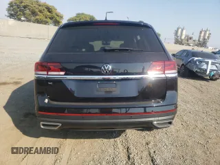 2021 Volkswagen Atlas SE with VIN 1V2JP2CA1MC585383, listed as a Copart auction lot 62145184 with 43,840 mi miles and Salvage title. Bid and sale history available at DreamBid. Image 6.