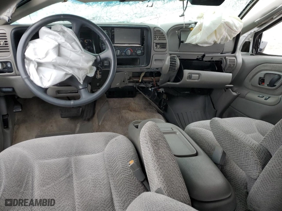1999 Chevrolet Tahoe with VIN 3GNEK18R7XG230110, listed as a Copart auction lot 82932774 with 148,055 mi miles and Salvage Title. Bid and sale history available at carsss.com. Image 8.