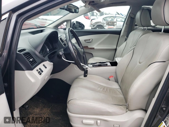 2010 Toyota Venza z VIN 4T3BK3BB4AU039142, wystawiony jako Copart lot #59726844 z przebiegiem 158 668 mil mil oraz Szkoda całkowita • Salvage title. Historia ofert i sprzedaży dostępna na DreamBid. Obrazek 7.