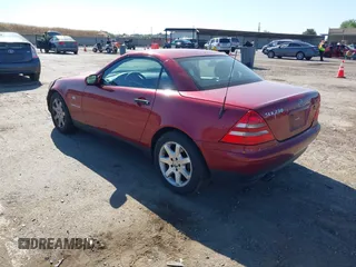 1999 Mercedes-Benz SLK 230/320 with VIN WDBKK47F5XF112125, listed as a IAAI auction lot 42207615 with 93,962 mi miles and . Bid and sale history available at DreamBid. Image 3.